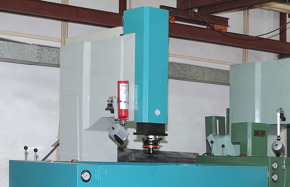 CNC540火花機